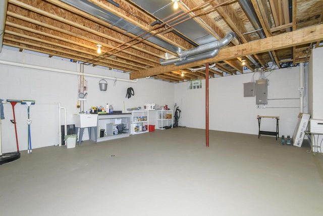 W347S9485 Jericho COURT, Eagle, WI 53119