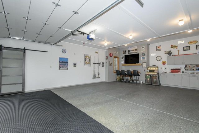 W347S9485 Jericho COURT, Eagle, WI 53119