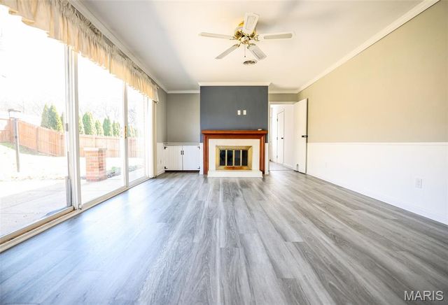 4839 Hursley Drive, St Louis, MO 63128