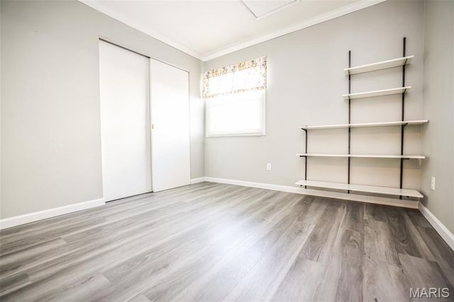 4839 Hursley Drive, St Louis, MO 63128