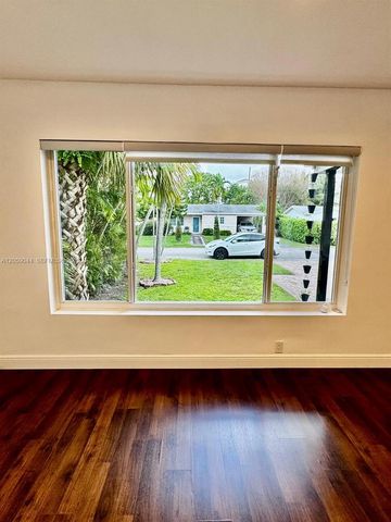 234 Washington Dr, Coral Gables, FL 33133