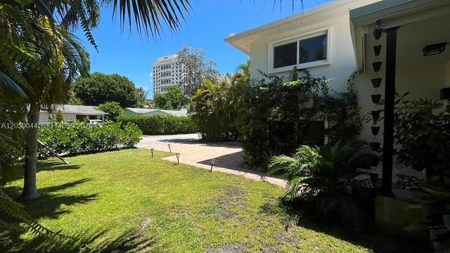 234 Washington Dr, Coral Gables, FL 33133