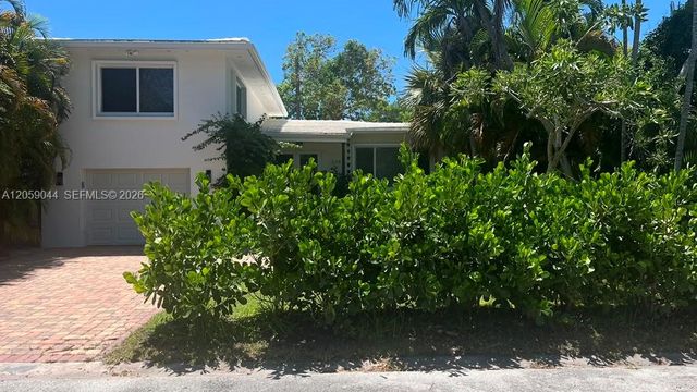 234 Washington Dr, Coral Gables, FL 33133