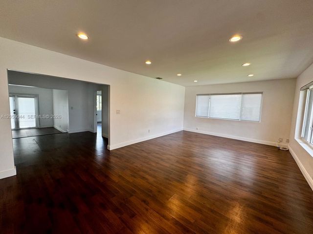 234 Washington Dr, Coral Gables, FL 33133