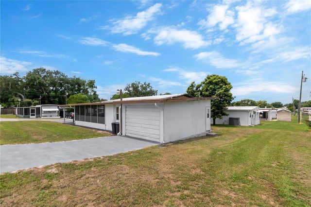 39219 OLA AVENUE, Zephyrhills, FL 33542