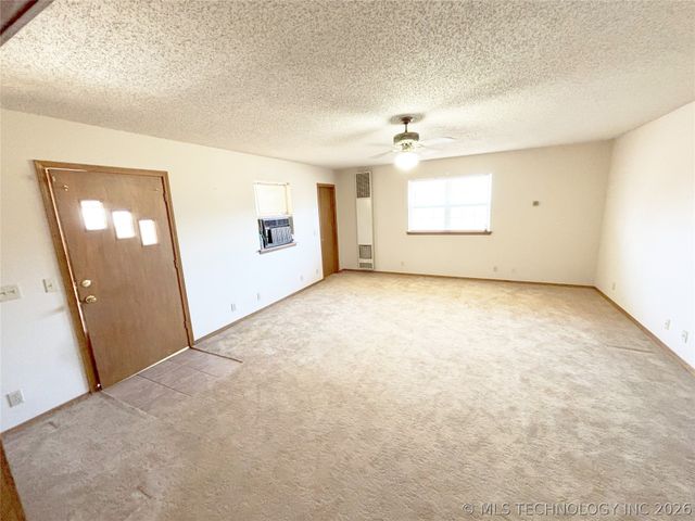 23 W Stadium Road, Bixby, OK 74008