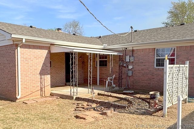 23 W Stadium Road, Bixby, OK 74008