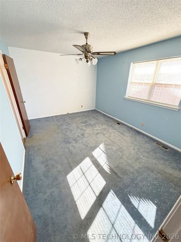 23 W Stadium Road, Bixby, OK 74008