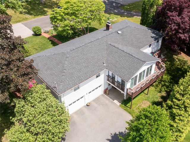80 Birchwood Way, East Greenwich, RI 02818