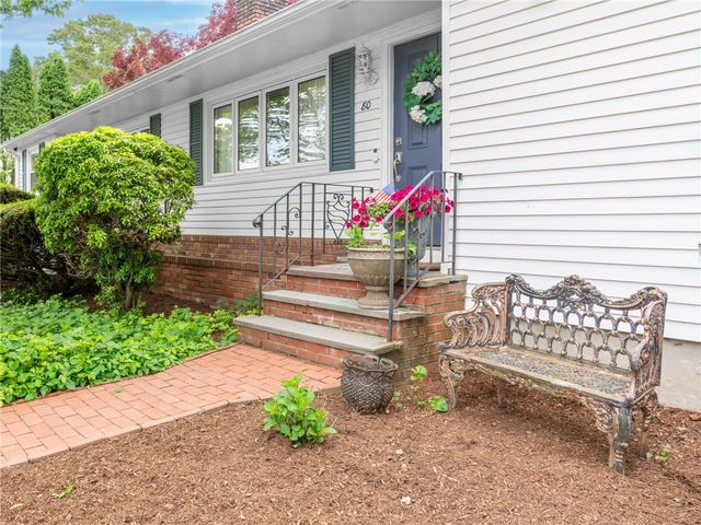 80 Birchwood Way, East Greenwich, RI 02818