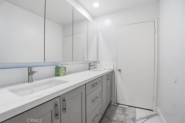 14325 Foothill 9, Sylmar, CA 91342