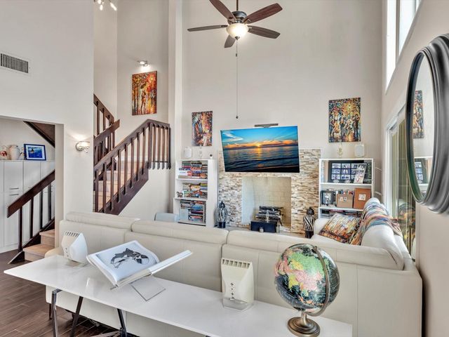 3432 NE 16th Avenue, Oakland Park, FL 33334