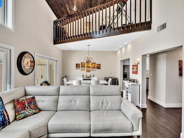 3432 NE 16th Avenue, Oakland Park, FL 33334