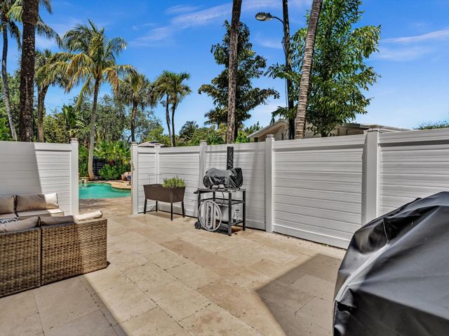 3432 NE 16th Avenue, Oakland Park, FL 33334