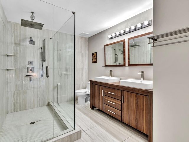 3432 NE 16th Avenue, Oakland Park, FL 33334