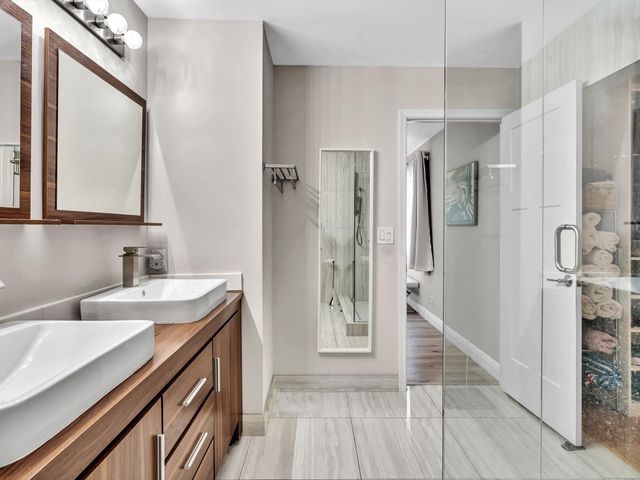 3432 NE 16th Avenue, Oakland Park, FL 33334