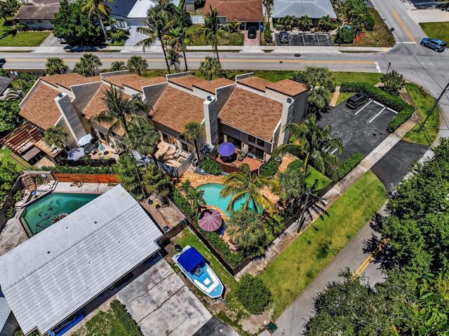 3432 NE 16th Avenue, Oakland Park, FL 33334