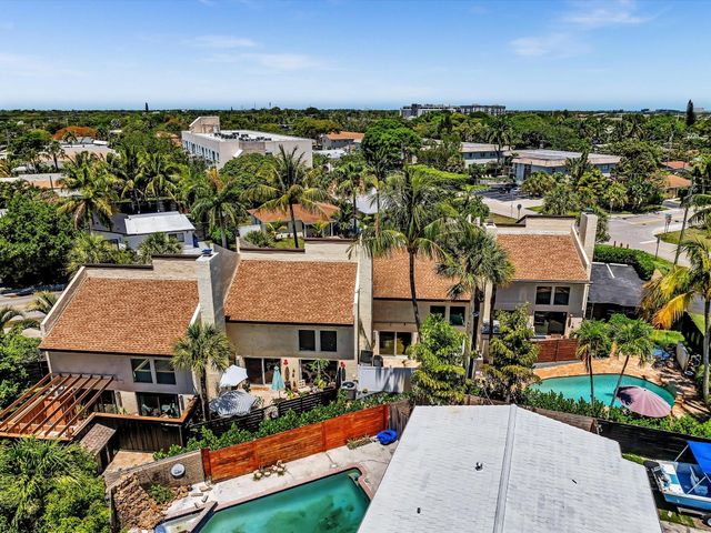 3432 NE 16th Avenue, Oakland Park, FL 33334