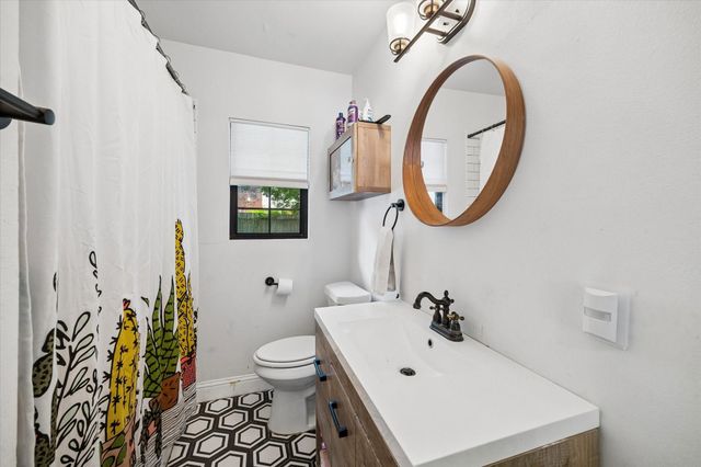 8510 Western Drive, Houston, TX 77055