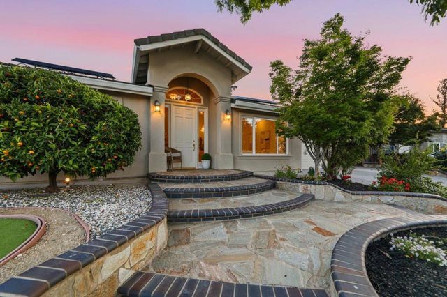 19070 Dagmar Drive, Saratoga, CA 95070