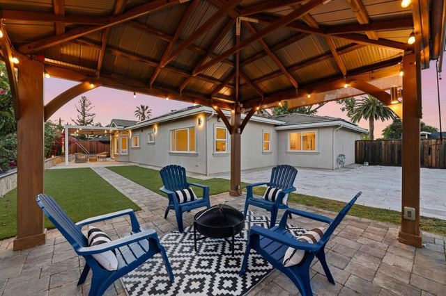 19070 Dagmar Drive, Saratoga, CA 95070