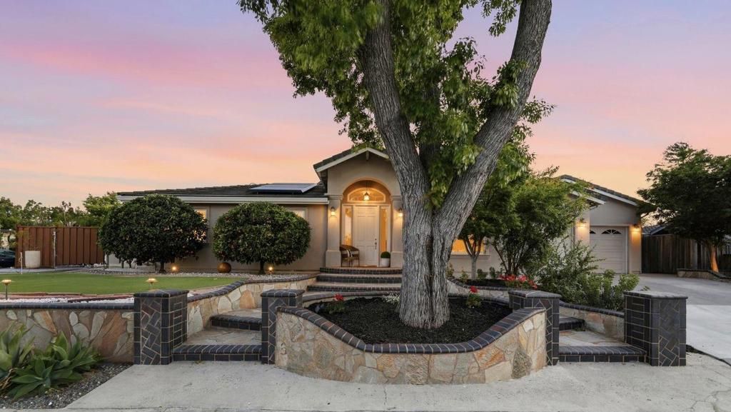 19070 Dagmar Drive, Saratoga, CA 95070