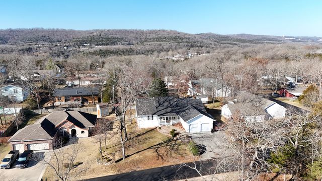 342 Hunter Avenue, Branson, MO 65616