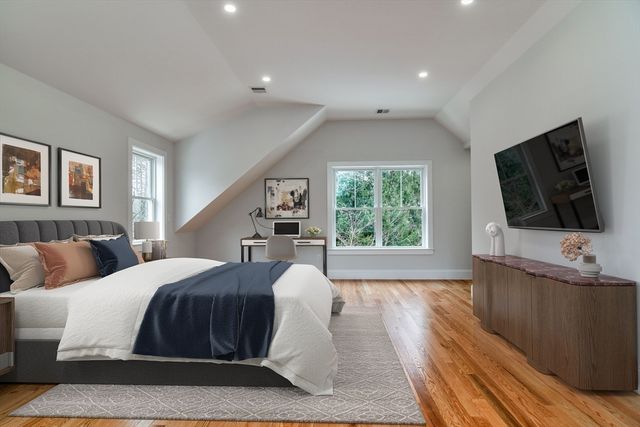 75 Cottage St, Natick, MA 01760