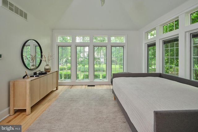 36 TIMBER KNOLL DR, Washington Crossing, PA 18977