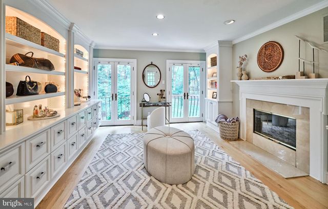 36 TIMBER KNOLL DR, Washington Crossing, PA 18977