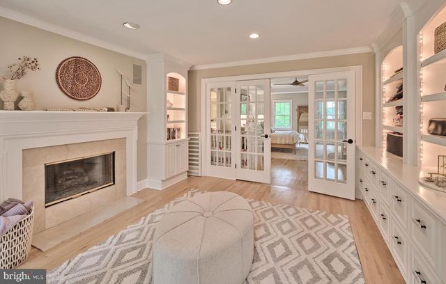 36 TIMBER KNOLL DR, Washington Crossing, PA 18977