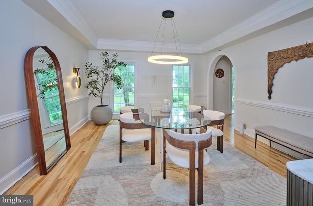 36 TIMBER KNOLL DR, Washington Crossing, PA 18977