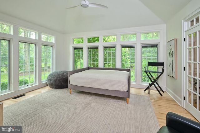 36 TIMBER KNOLL DR, Washington Crossing, PA 18977