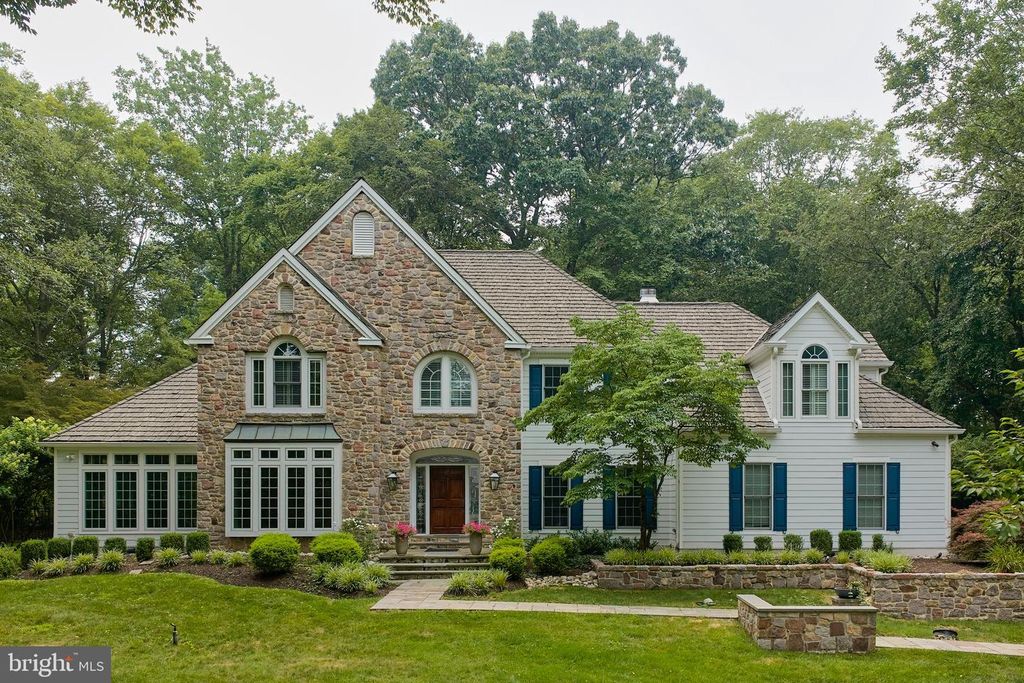 36 TIMBER KNOLL DR, Washington Crossing, PA 18977