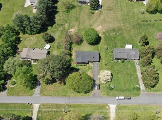 2149 Margaret Drive, Mount Airy, NC 27030