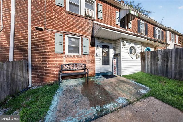 5 S PENNEWELL DR, Wilmington, DE 19809