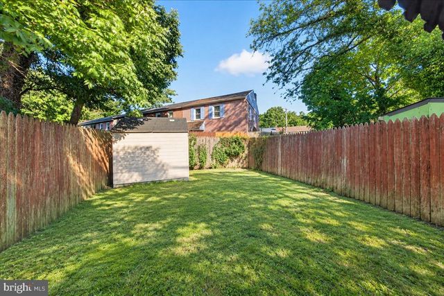 5 S PENNEWELL DR, Wilmington, DE 19809