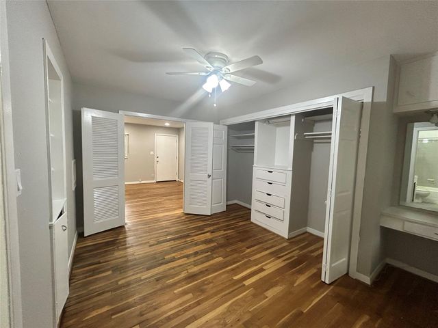 3520 Garrott 3, Houston, TX 77006