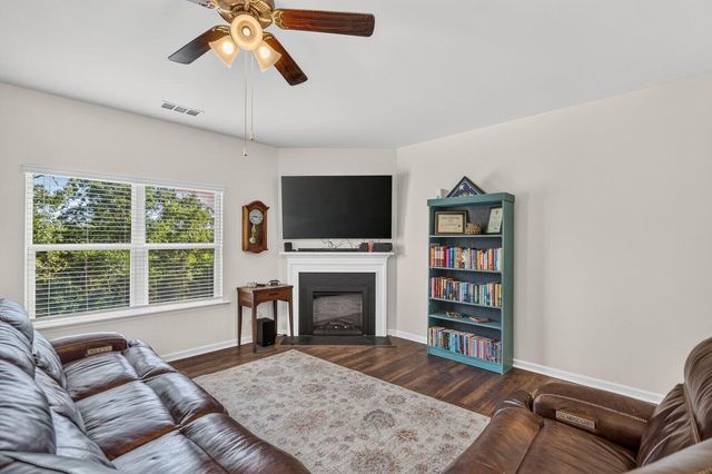 646 Lakeshore Drive, Fort Oglethorpe, GA 30742