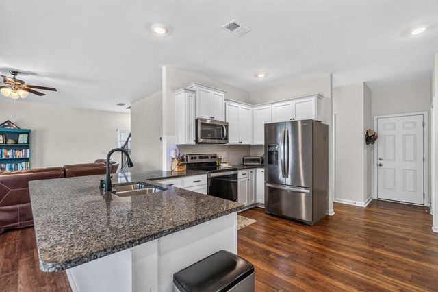 646 Lakeshore Drive, Fort Oglethorpe, GA 30742