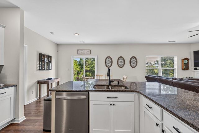646 Lakeshore Drive, Fort Oglethorpe, GA 30742