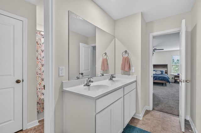 646 Lakeshore Drive, Fort Oglethorpe, GA 30742