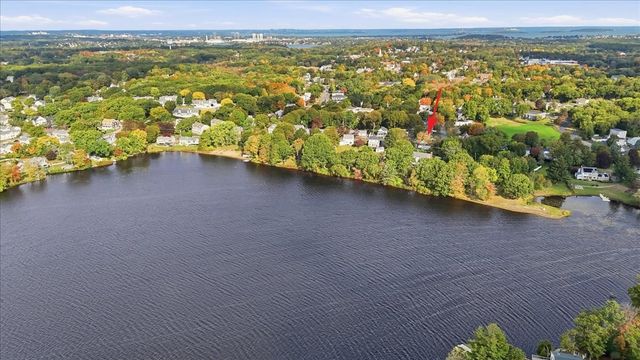 140 Lake St, Weymouth, MA 02189