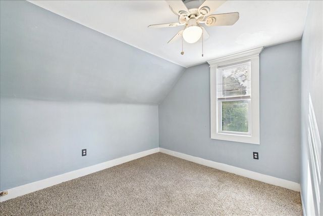 140 Lake St, Weymouth, MA 02189