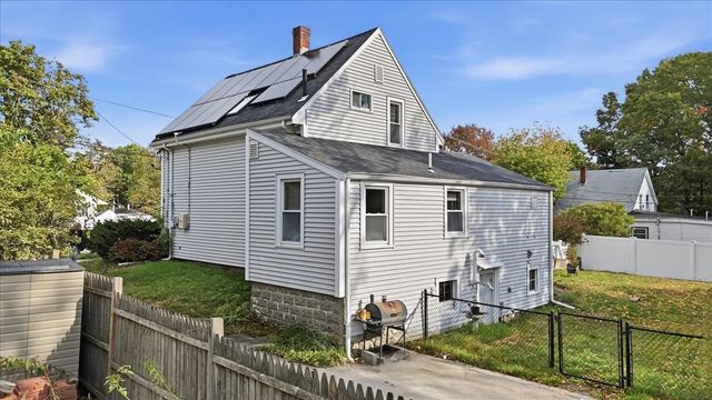140 Lake St, Weymouth, MA 02189