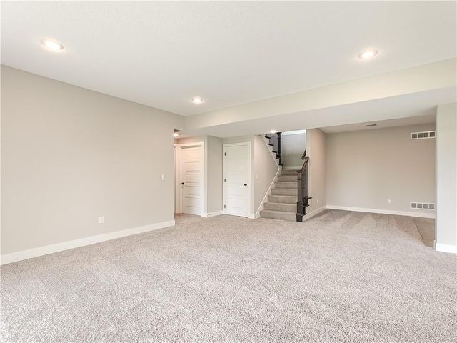 9323 Pickering Street, Lenexa, KS 66227