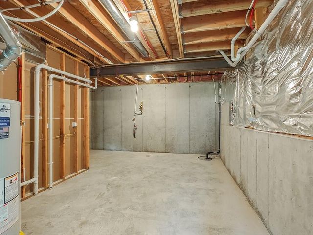 9323 Pickering Street, Lenexa, KS 66227