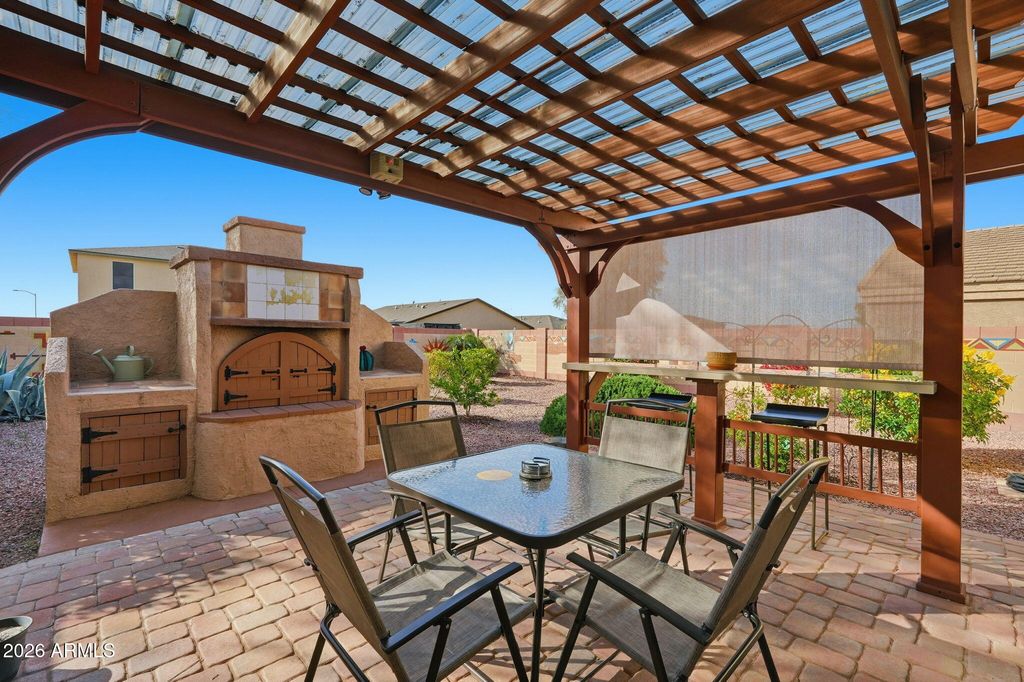 273 W HAWTHORNE Drive, Casa Grande, AZ 85122