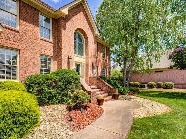 601 Coral Water CT, Chesapeake, VA 23322