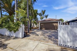 6845 Aura Avenue, Reseda, CA 91335